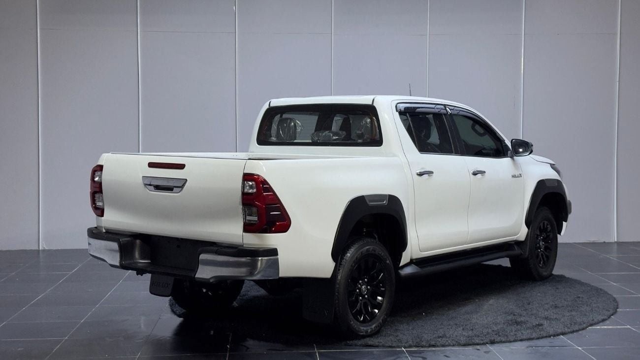 Toyota Hilux SGLX Toyota hilux 2021 RHD 2.8 diesel full options SR5