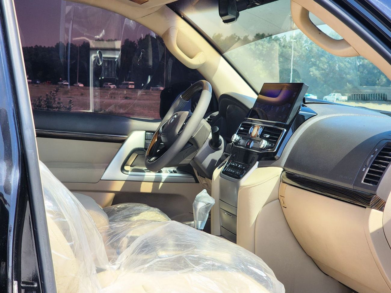 تويوتا لاند كروزر GX.R V8 upgrade 2024