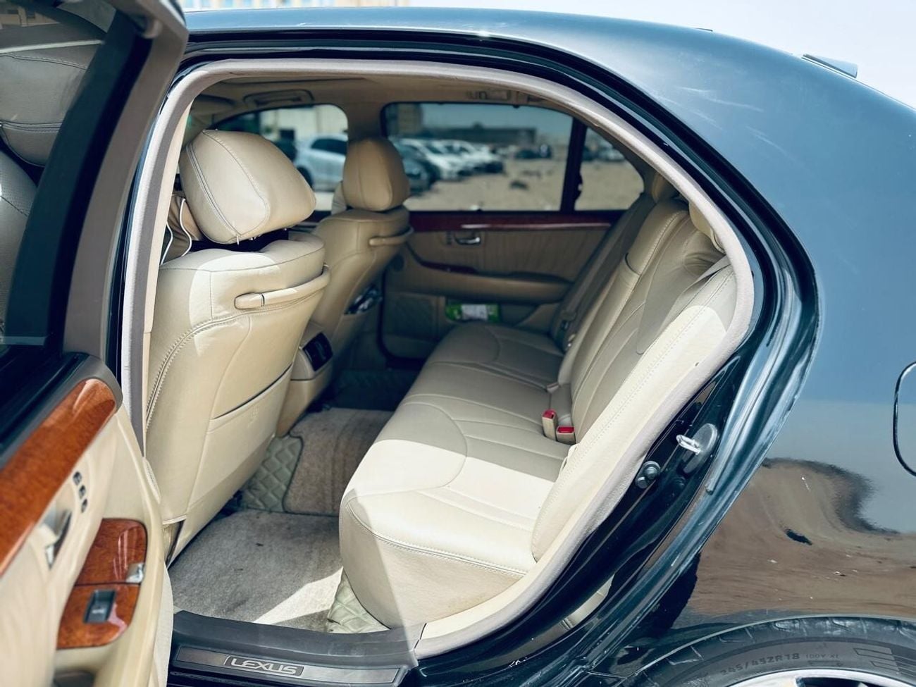 Lexus LS 430 Half Ultra