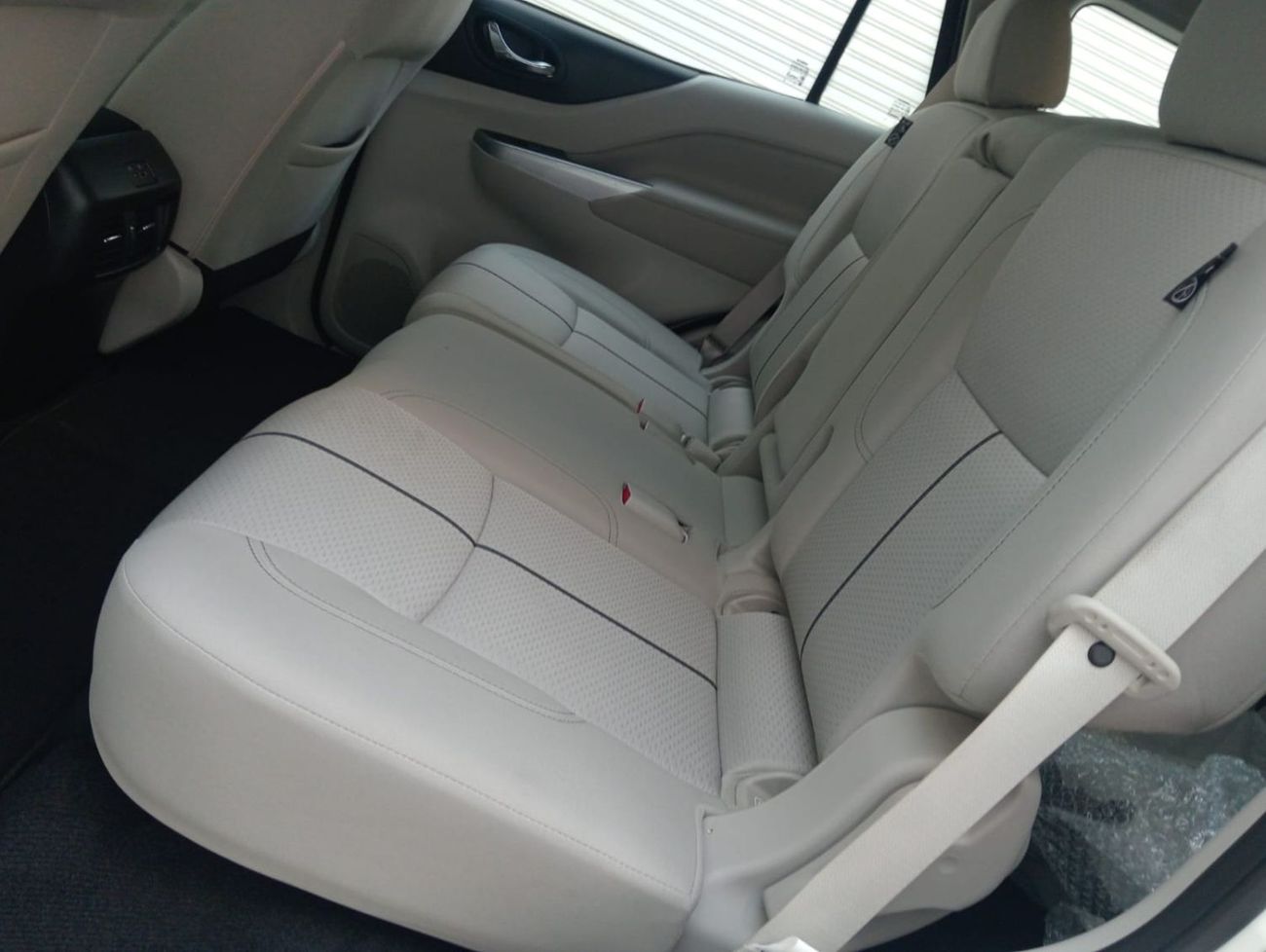 نيسان إكستيرا SE 2.5L RWD