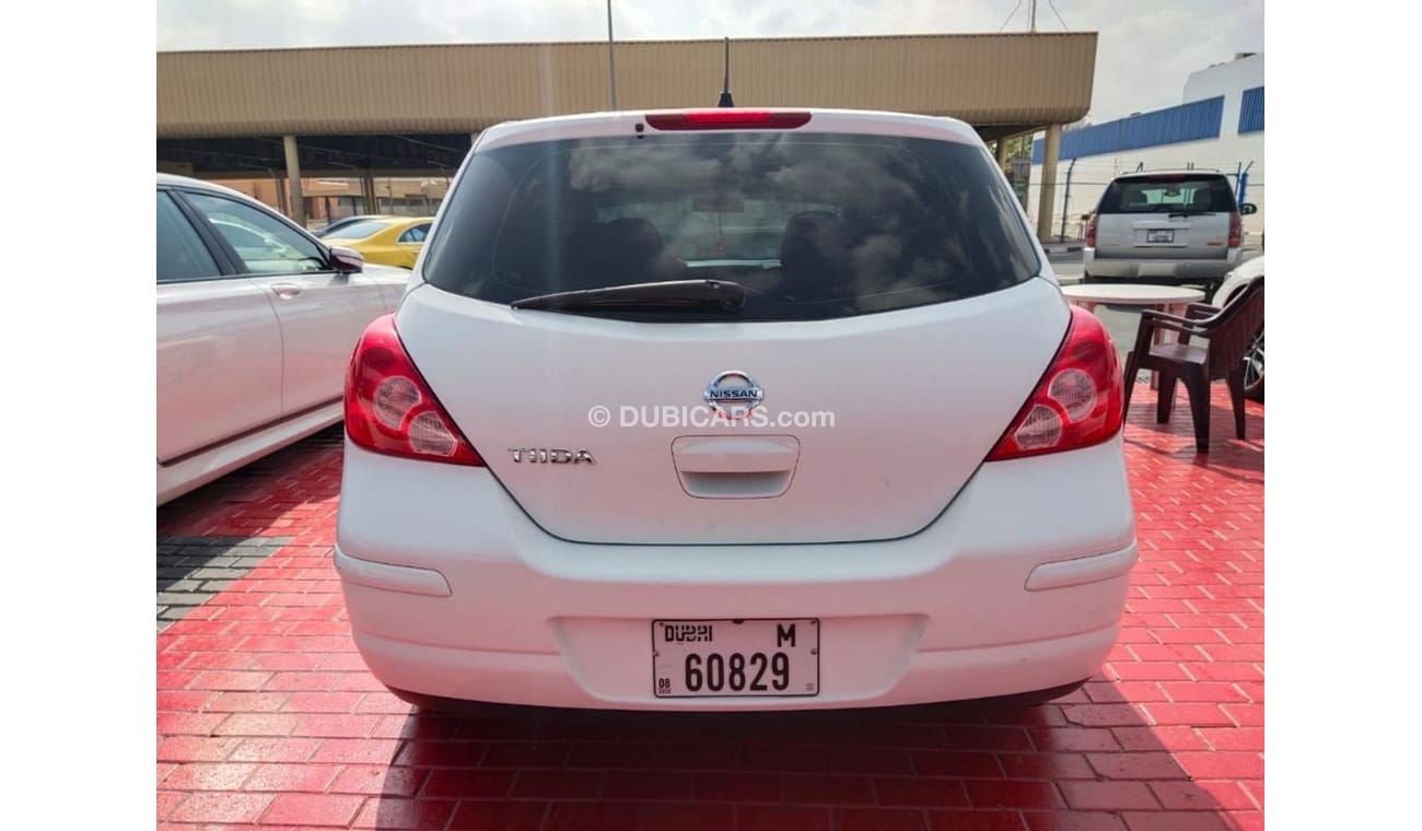 Nissan Tiida 1.8 2011 GCC