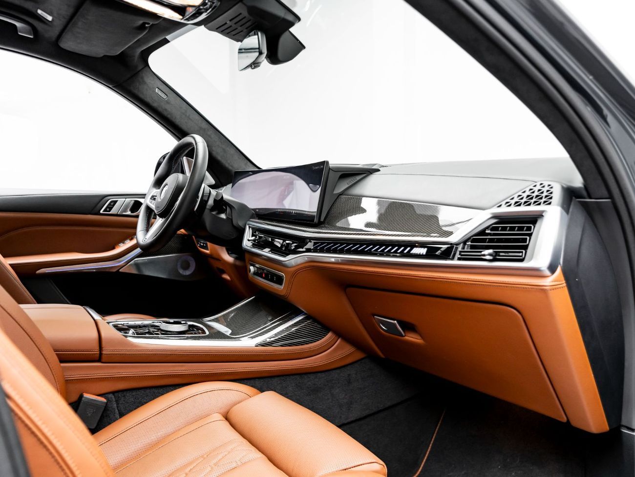 BMW X7 2024 BMW X7 M60i xDrive, June 2029 BMW Warranty + Service Contract, Low KMs, GCC