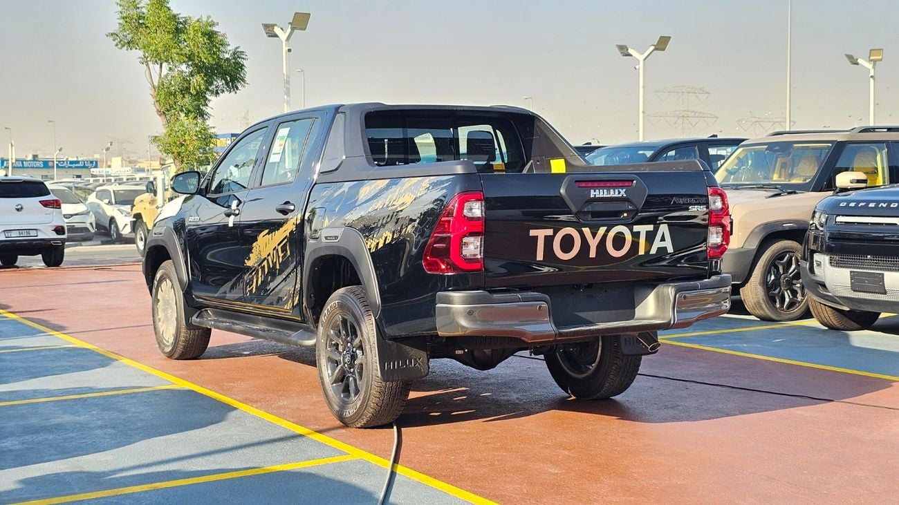 تويوتا هيلوكس 2.8 Adventure 4WD AT WITH COMPRESSOR YM2026 ATTITUDE BLACK