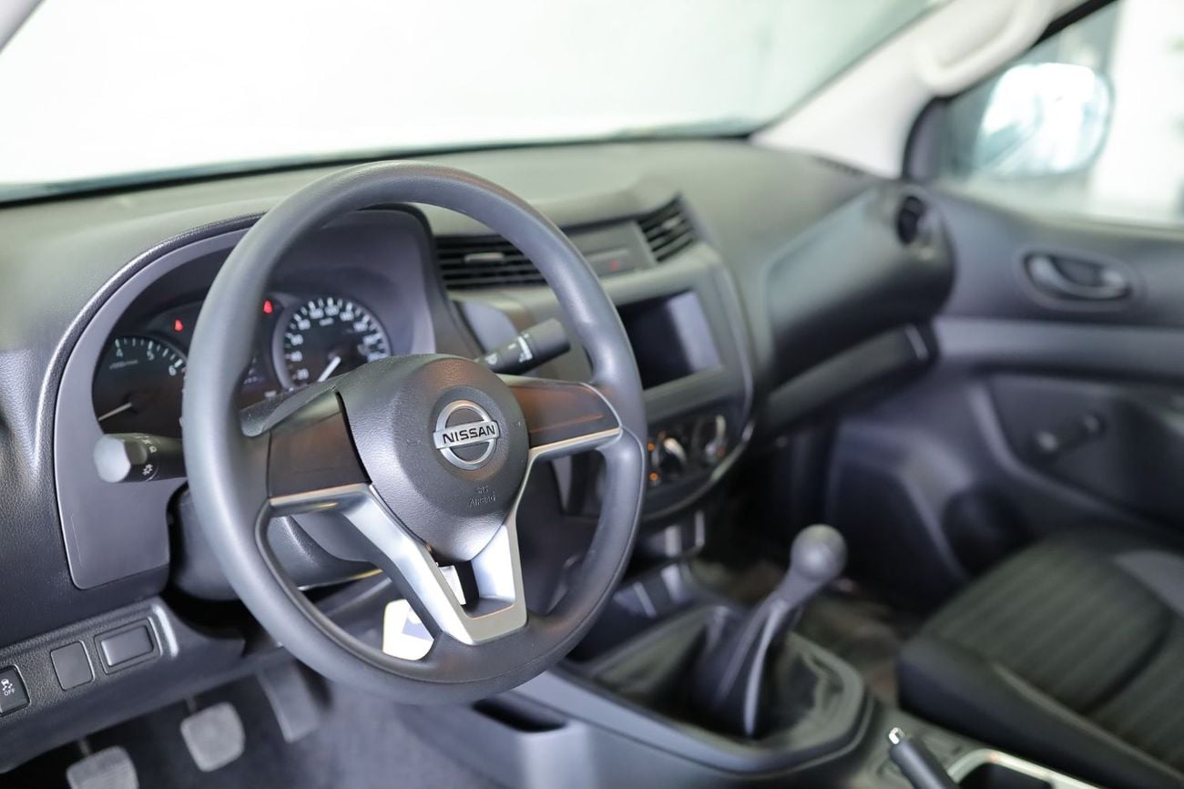 نيسان نافارا 2.5L Petrol | XE Manual Transmission | Single Cabin (Only For Export)
