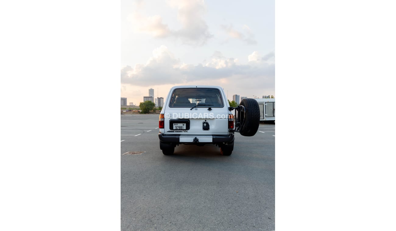 تويوتا لاند كروزر VXR