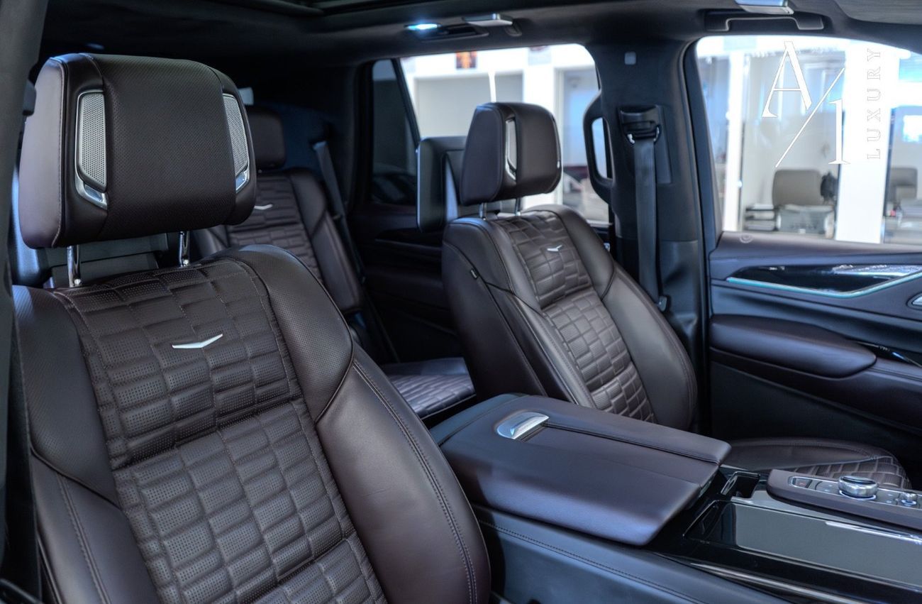 كاديلاك إسكالاد 2024 Cadillac Escalade 600, Excellent Condition, Fully Loaded, GCC Spec