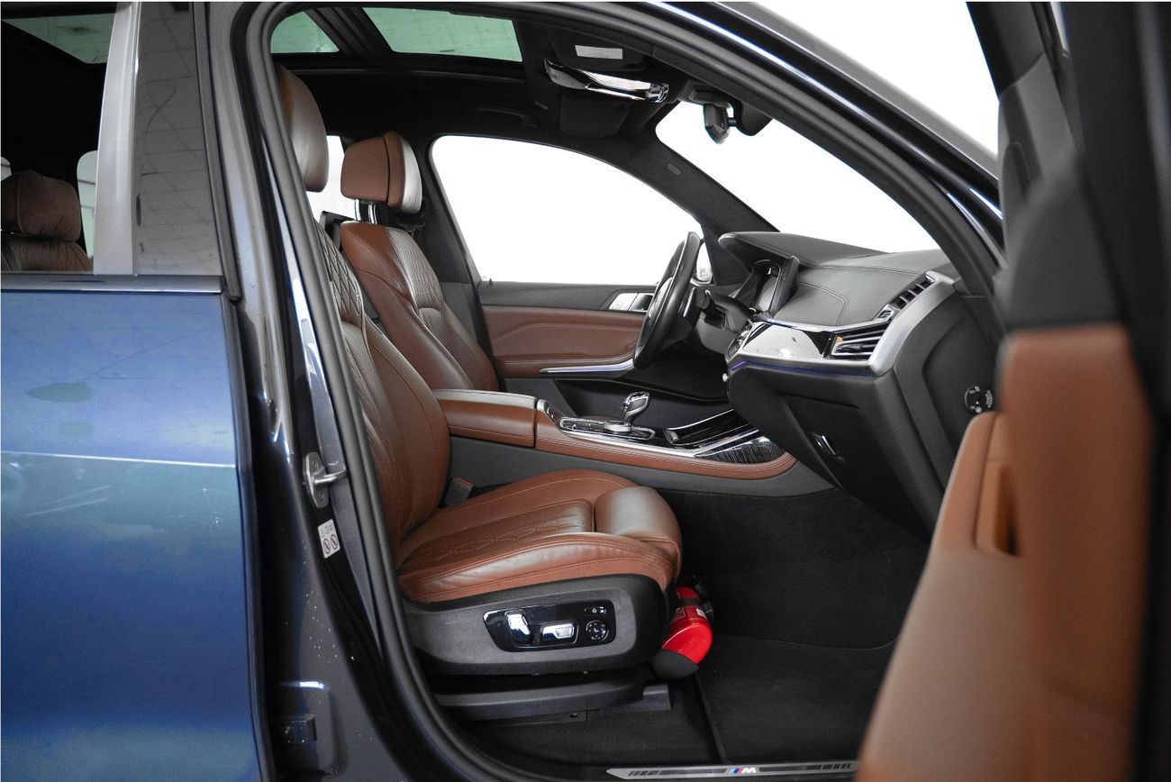 BMW X7 40i M Sport Pure 3.0L (335 HP) 40i M-Sport / Full BMW Service History / Original Paint