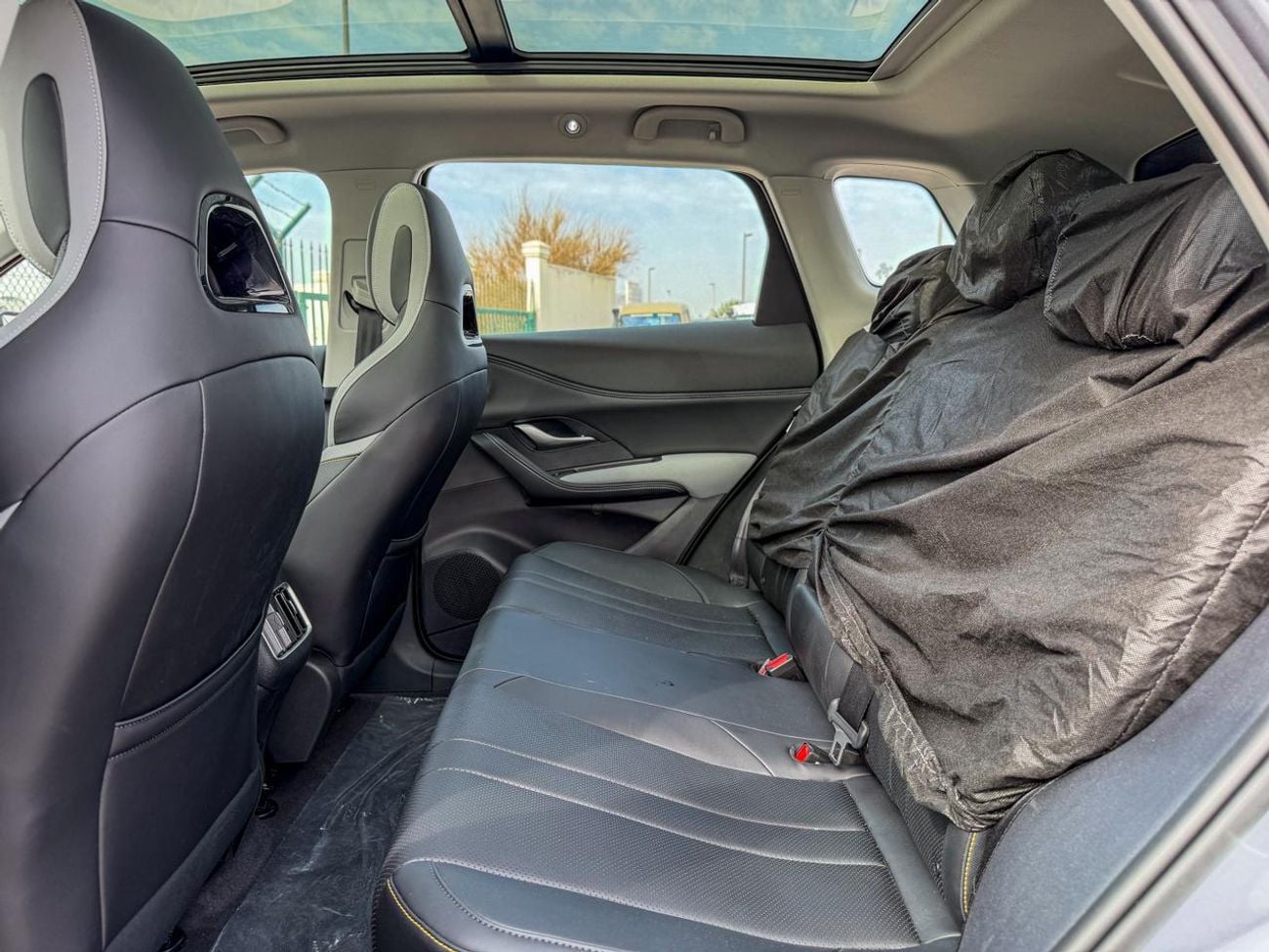 BYD Sealion 05 2025 Brand New BYD Sealion 05 | 1.5L Hybrid (Plug-In) | 18.3 kWh | 197 Hp | Warranty & Service