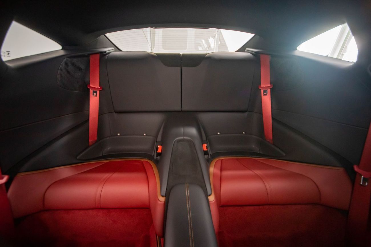 فيراري روما FERRARI ROMA | 2021 | Exterior And Interior Carbon Fiber |  1,900 km