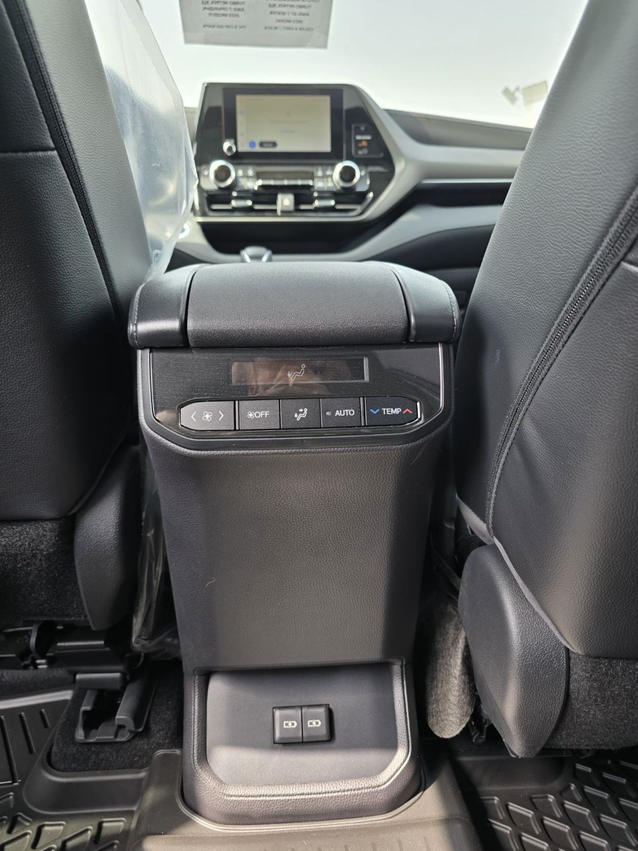 تويوتا هايلاندر 2.4 TURBO AWD 2025