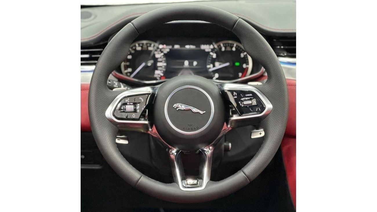 Jaguar F Pace 2023 Jaguar F-Pace P250, 2025 Agency Warranty, Full Service History, GCC