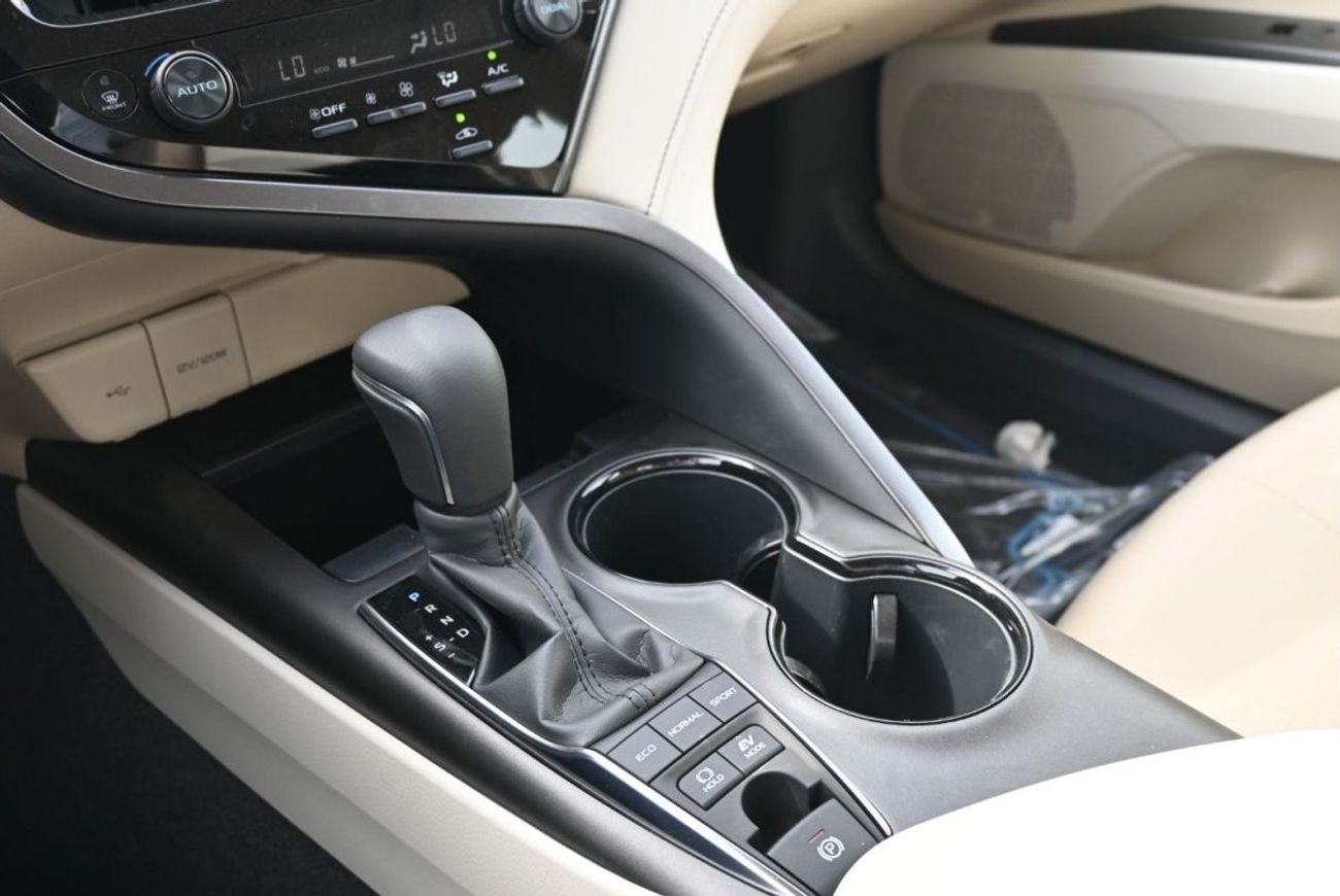 Toyota Camry Toyota Camry GLE 2.5L Hybrid, Sedan, FWD, 4Doors