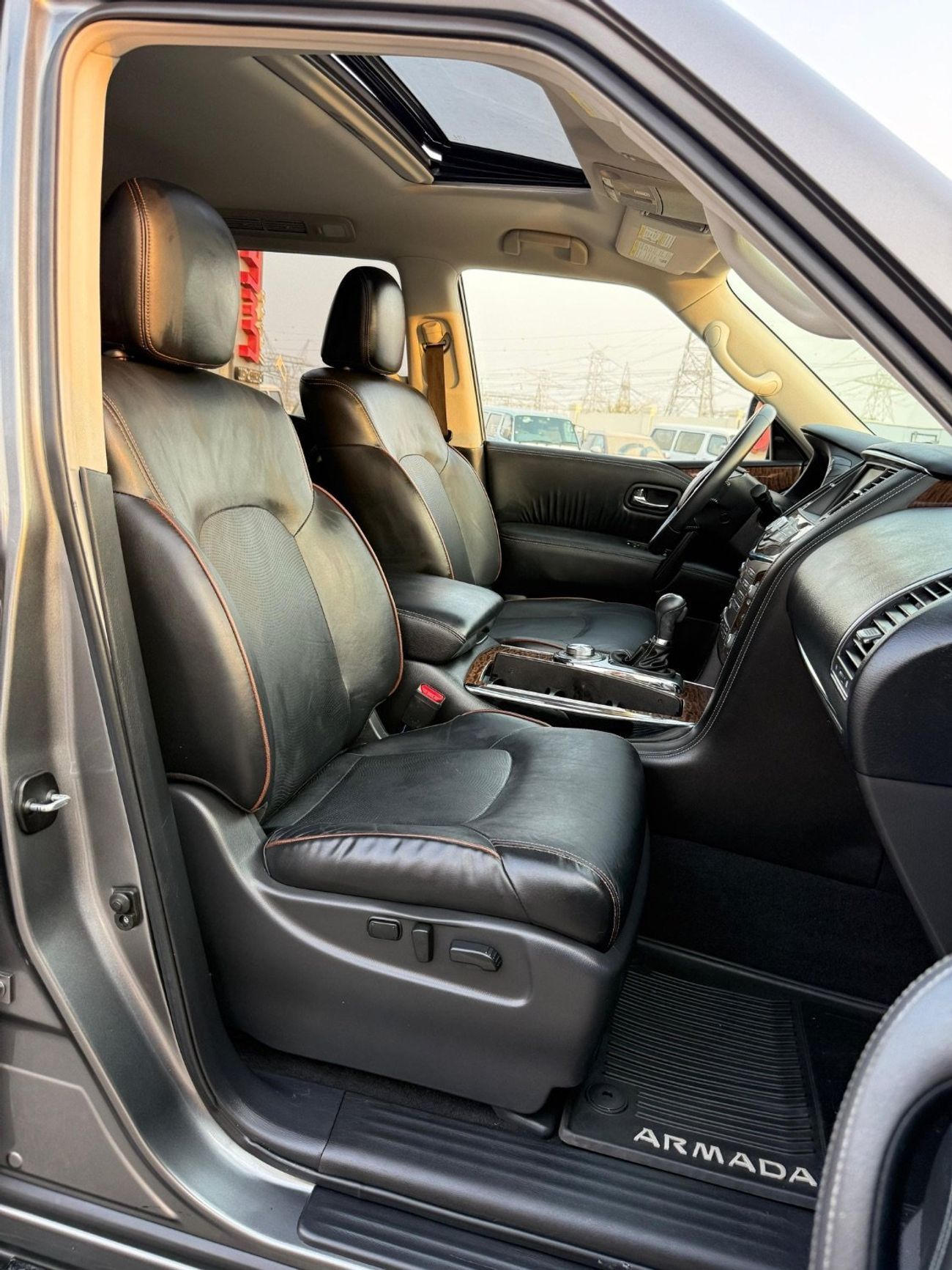 نيسان أرمادا Nissan Armada 4WD SL