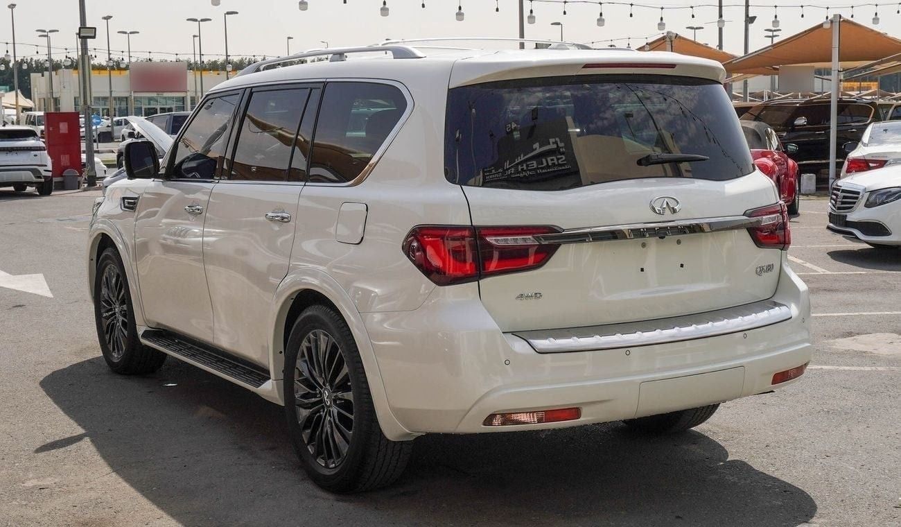 إنفينيتي QX80