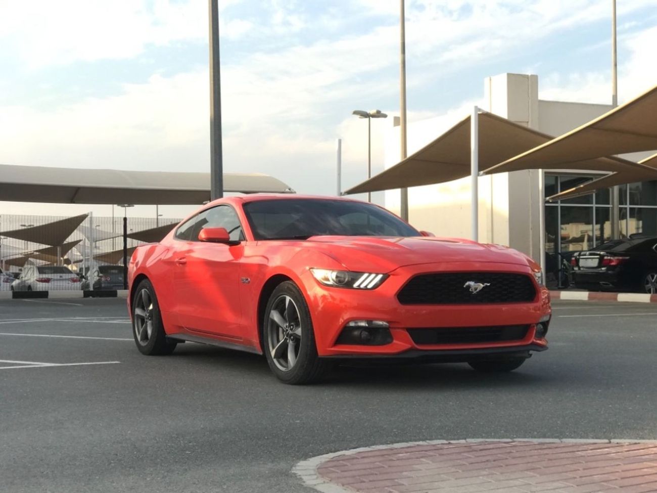 فورد موستانج فورد موستنغ V8 موديل 2015 بحالة ممتازة