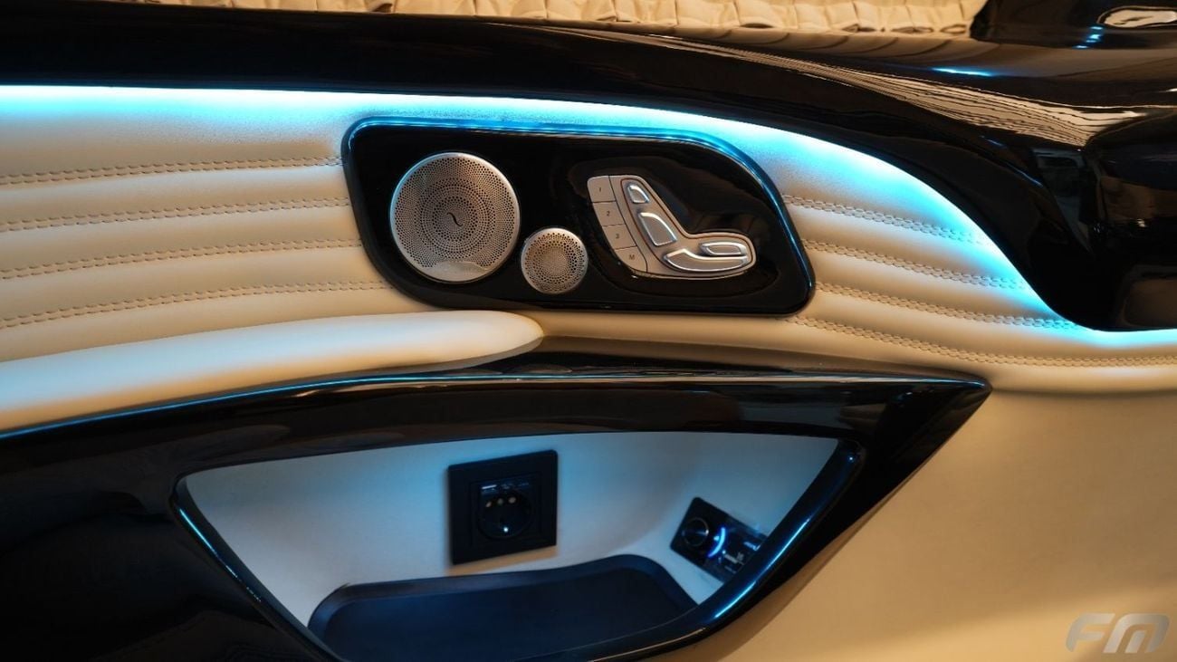 مرسيدس بنز V 300 MERCEDES-BENZ V300 VIP BUSINESS VAN 2025 - BRAND NEW!!!