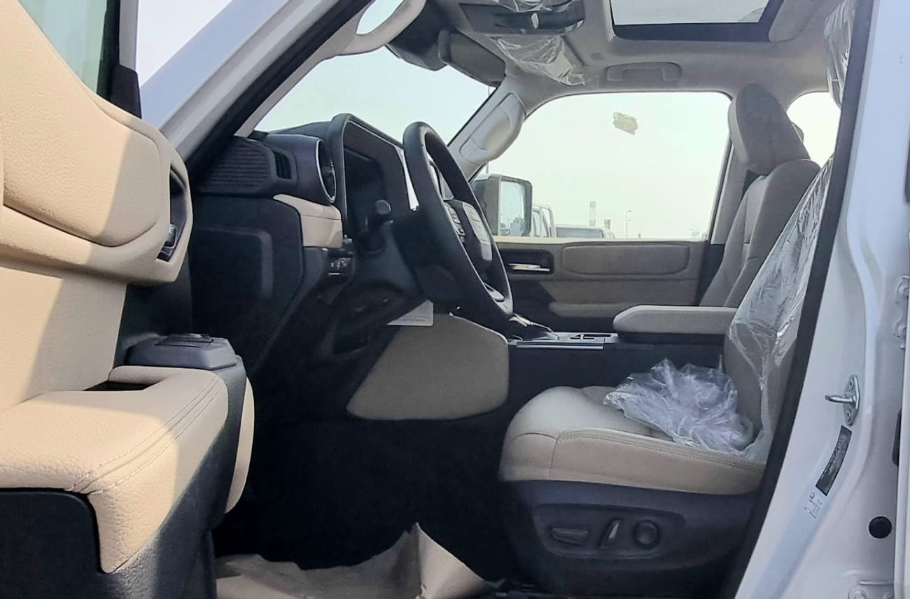 تويوتا برادو TOYOTA PRADO 2.4L PETROL WITH RADAR MY 2025