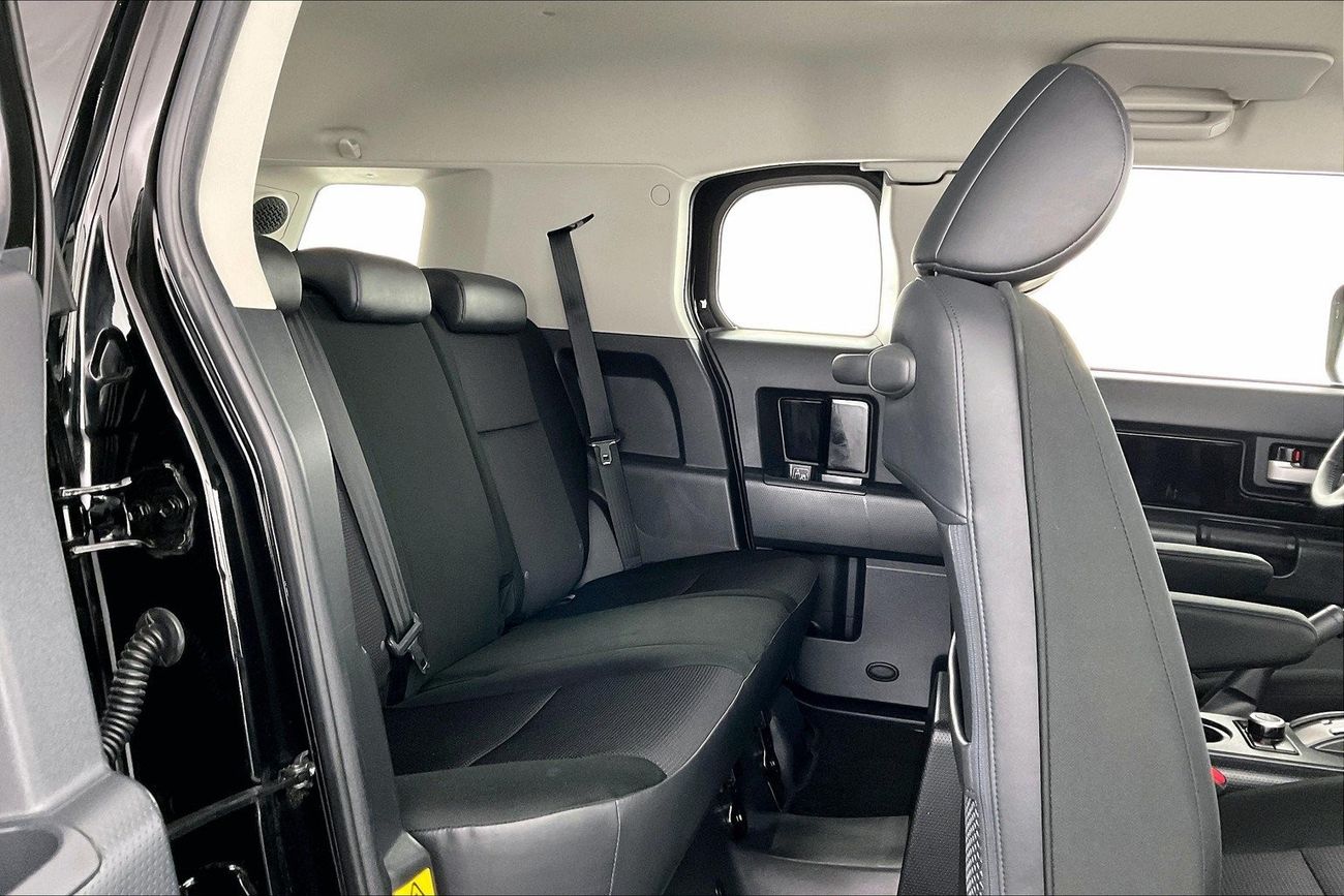 فولكس واجن تيجوان SEL | شامل الضمان | 0 ﺪﻔﻋﺓ ﺃﻮﻟﻯ