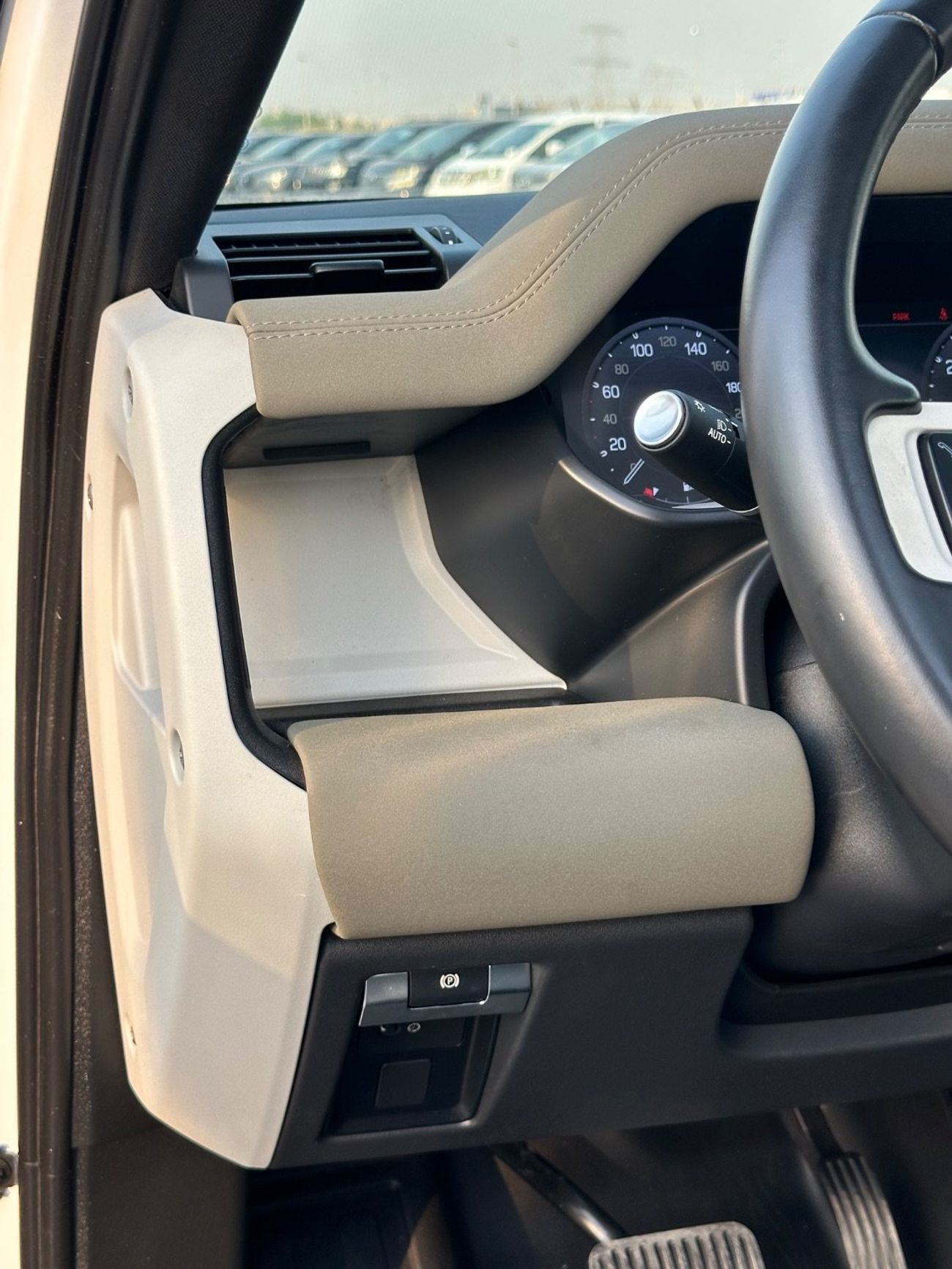 Land Rover Defender P300 90 S 2.0L (5 Seater)