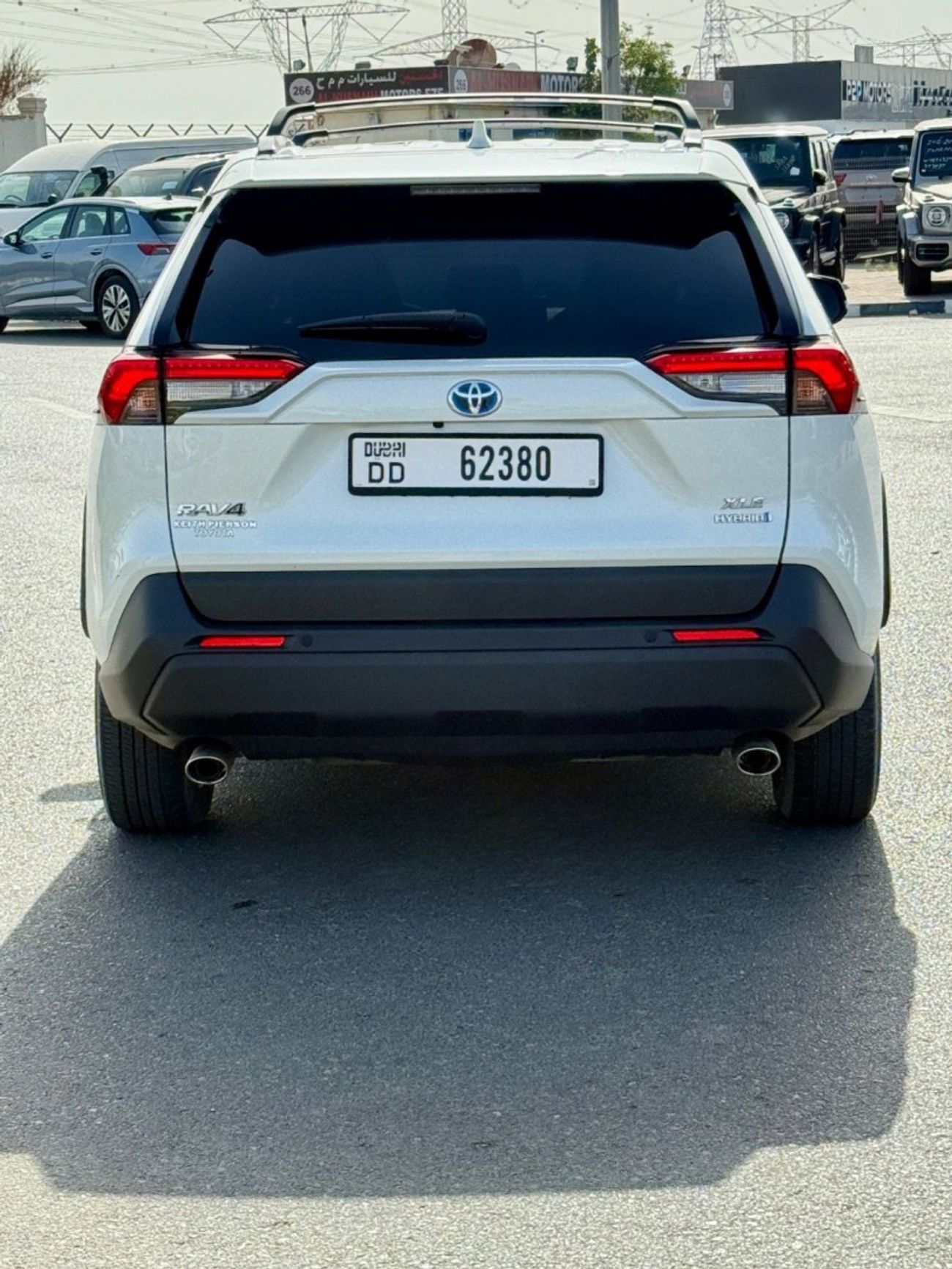 تويوتا راف ٤ XLE 2.5L