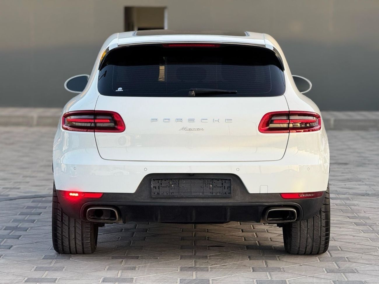 بورش ماكان Std 2.0L (260 HP)