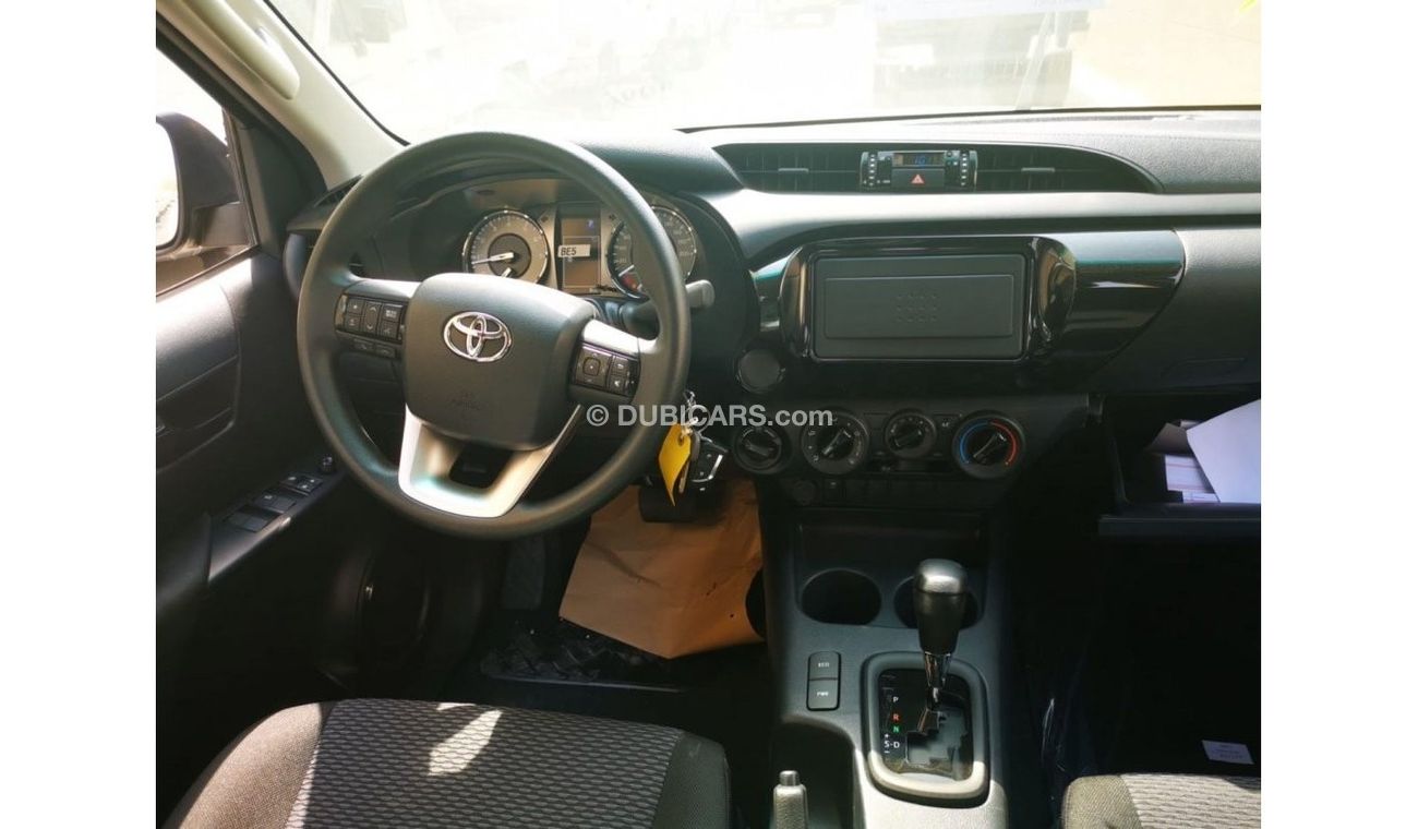 Toyota Hilux TOYOTA HILUX 2.7 AT MID OPTION BLACK 2023