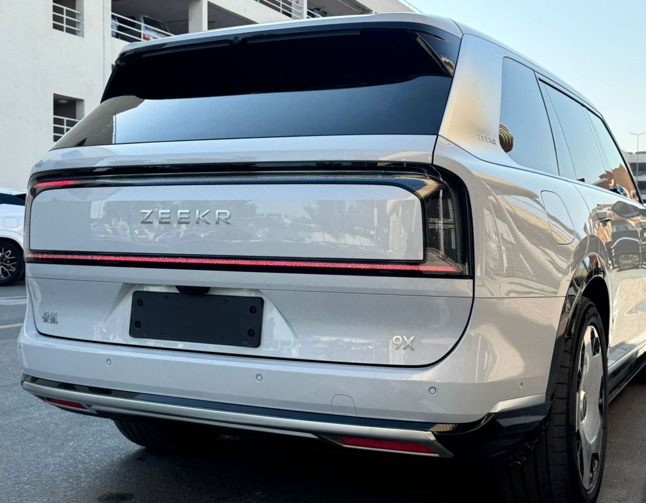 زيكر 9X 2.0L Plug-in Hybrid- ultra 70kwh-1401 HP