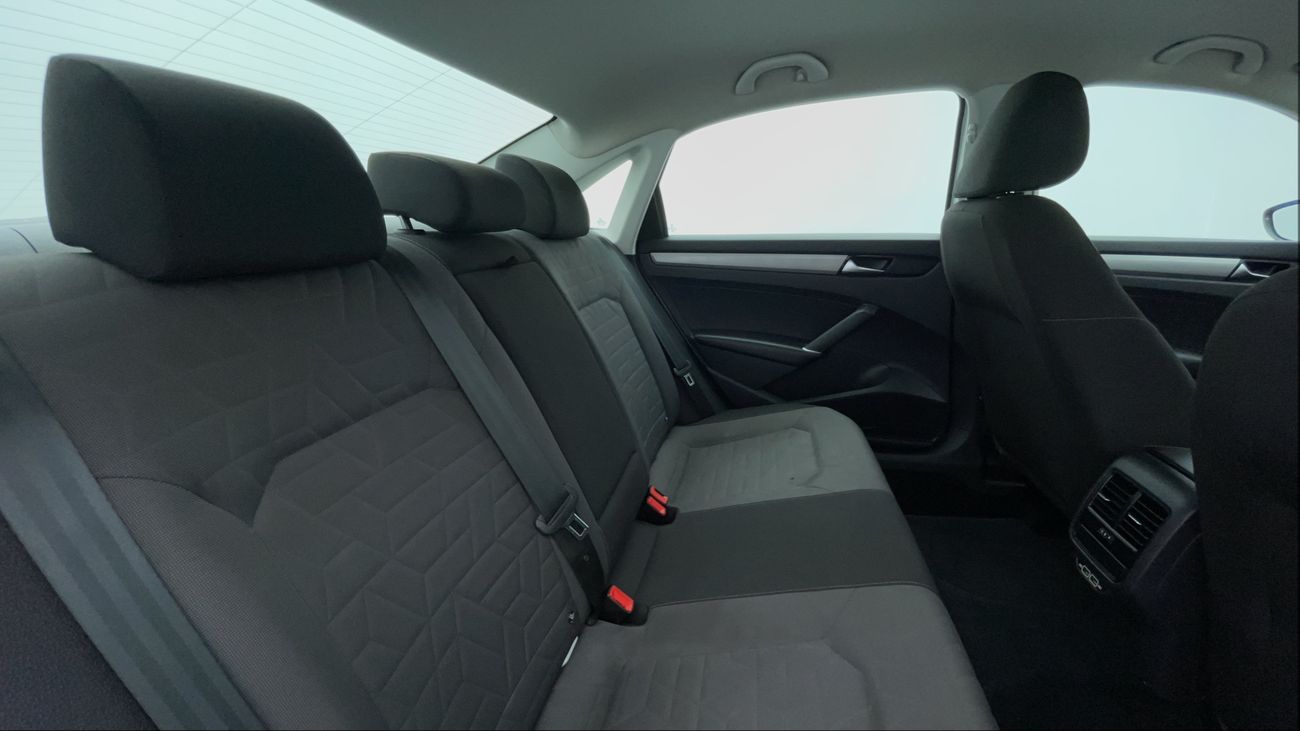 فولكس واجن باسات S 2.5 | بدون دفعة مقدمة | اختبار قيادة مجاني للمنزل