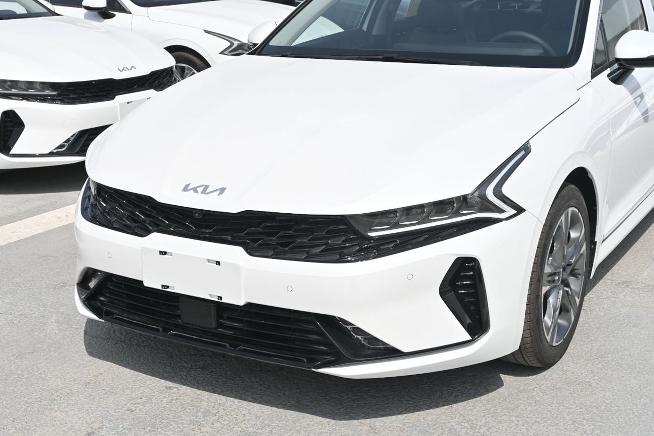Kia K5 Kia K5 Premium 1.5L Turbo Petrol, Color White, Model 2025