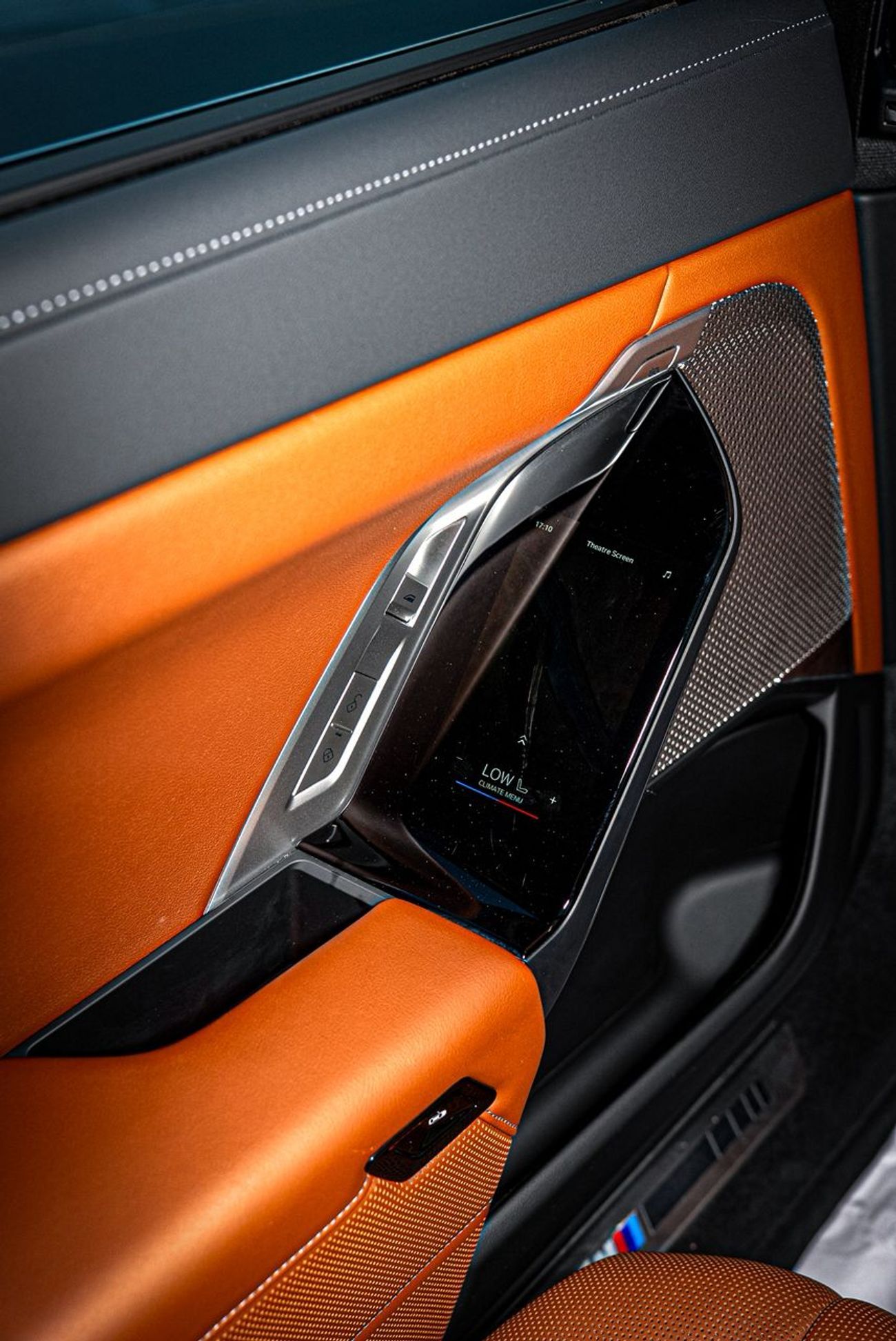 بي أم دبليو 740i