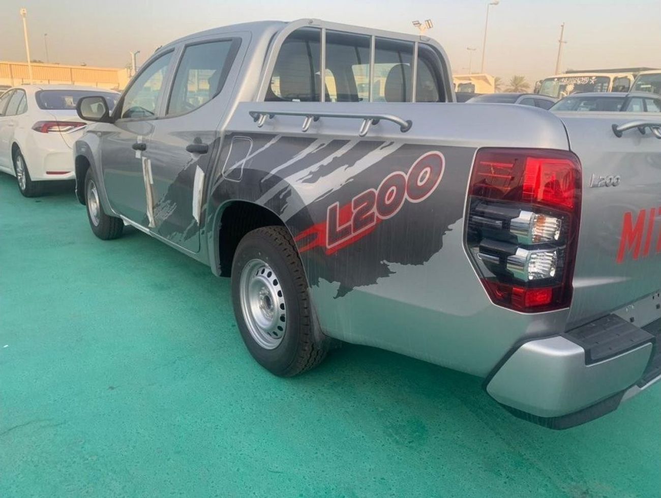 Mitsubishi L200 2025 Mitsubishi L200 4X2 Diesel Manual Zero KM