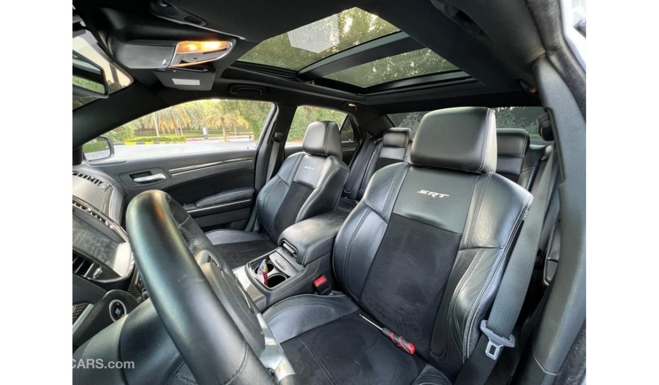Chrysler 300C SRT8 CHRYSLER 300C SRT 2013 GCC PERFECT CONDITION - ACCIDENT FREE - 2KEYS - FULL SERVICE HISTORY AVA