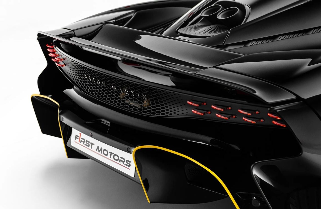 Aston Martin Valhalla 4.0L V8 Twin-Turbo Engine + eMotors