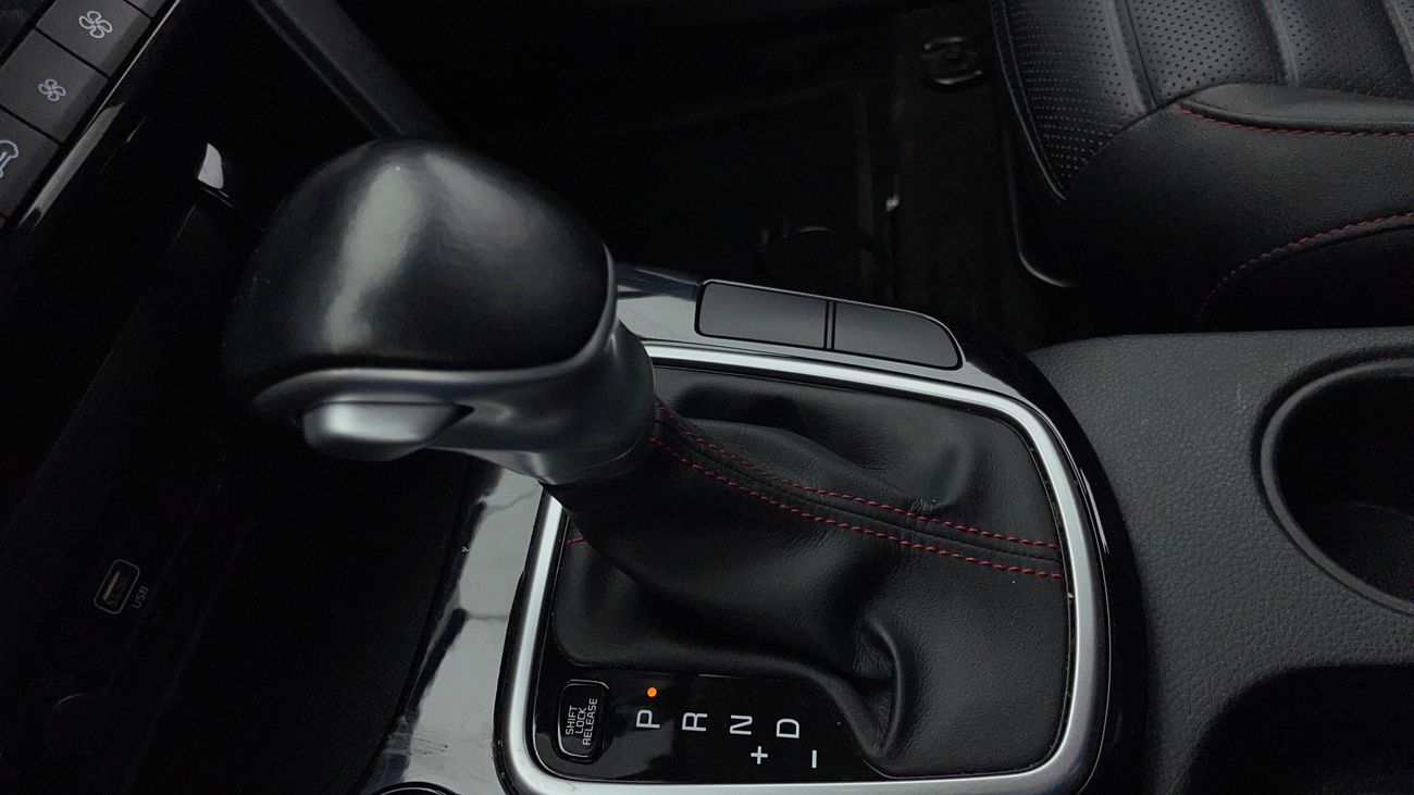 Kia Seltos GT LINE 1.6 | Zero Down Payment | Home Test Drive