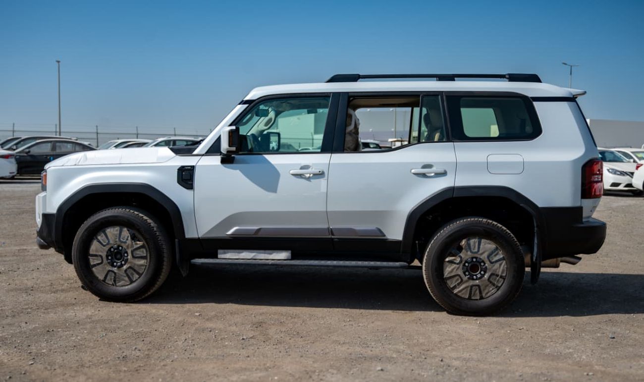 تويوتا برادو 2.4L Turbocharged | 4 Cylinder | Automatic | 7 Seater