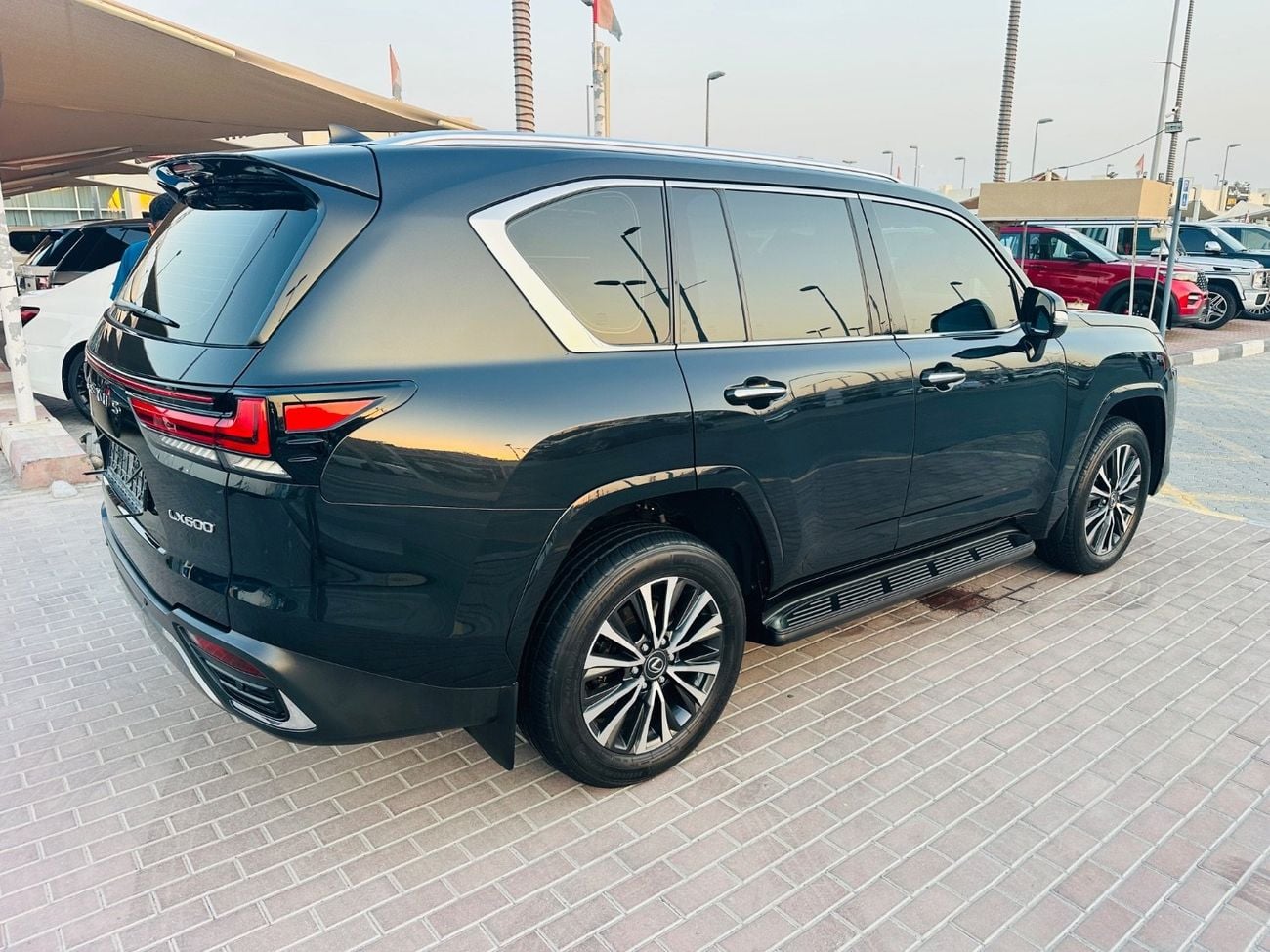 لكزس LX 600 PRESTIGE