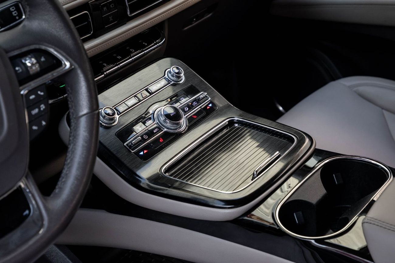 Lincoln Nautilus Nautilus Premiere AWD 2.0L | 2,057 P.M | 0% Downpayment | Warranty!