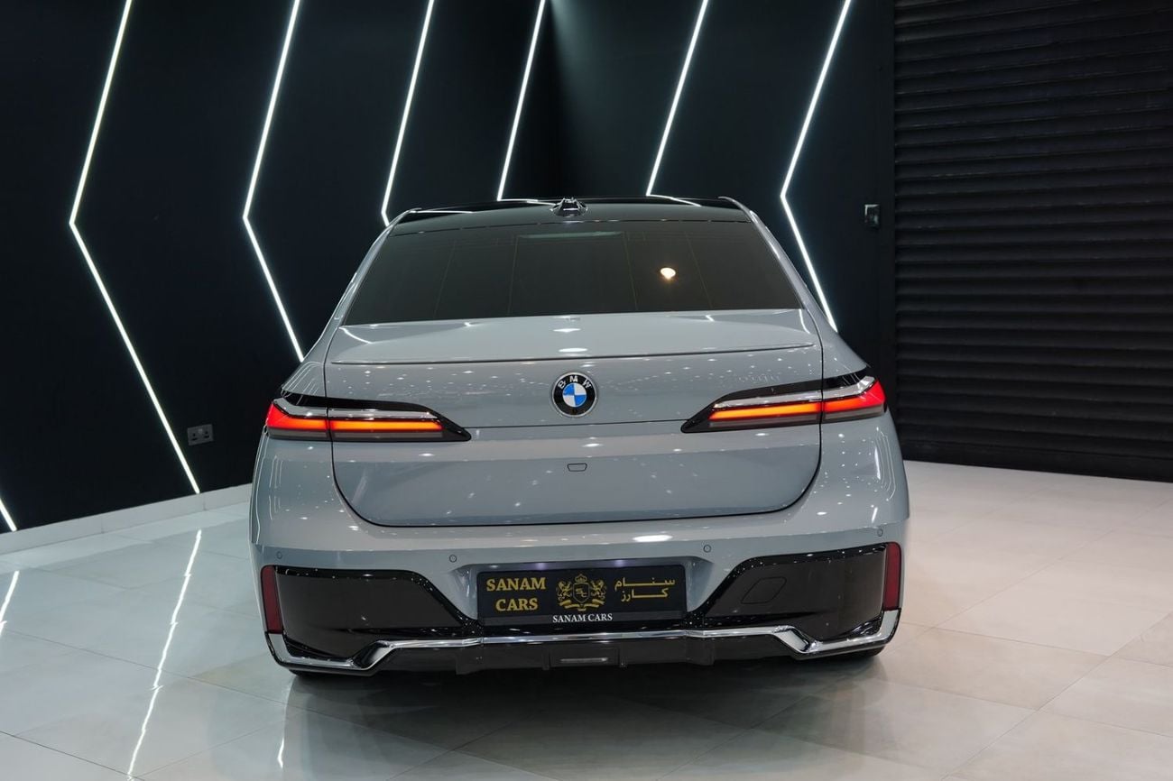 بي أم دبليو 740i M SPORT