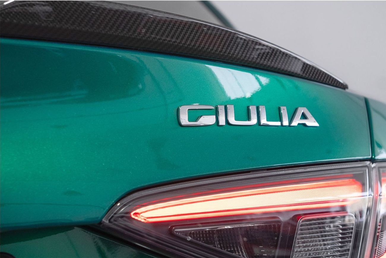 Alfa Romeo Giulia Quadrifoglio / 5 Year Alfa Romeo Warranty and Service