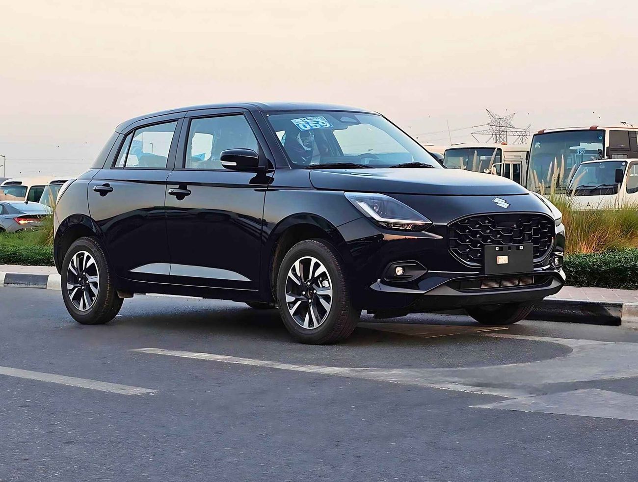 سوزوكي سويفت GLX, 1.2L / RADAR / GCC SPECS / HIGH OPTION (CODE # GLX)