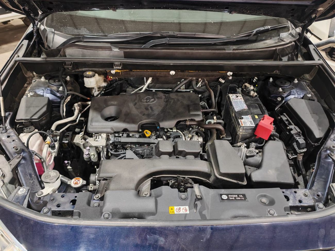 تويوتا راف ٤ 2.5L (2WD) VX