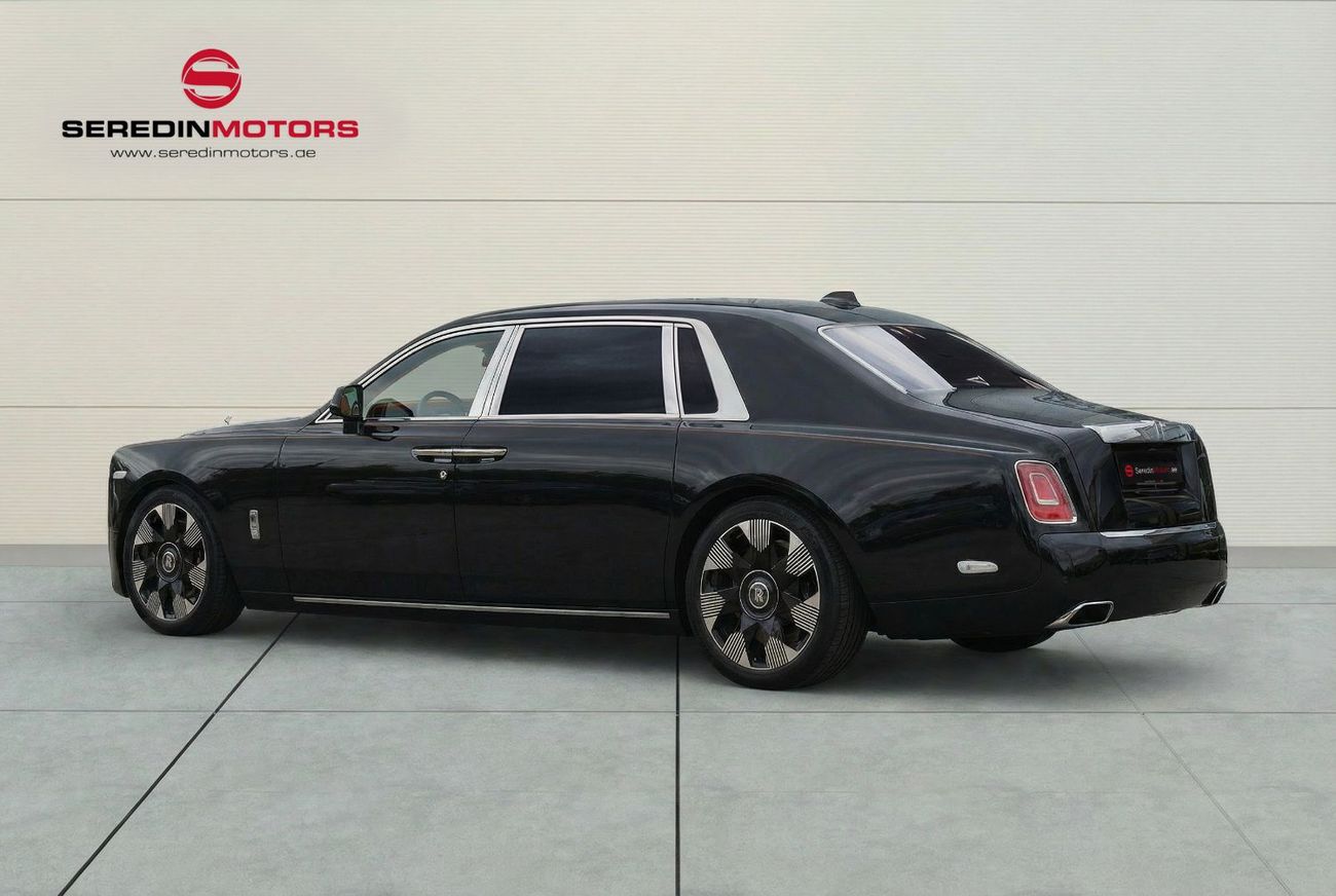 رولز رويس فانتوم Extended Wheel Base