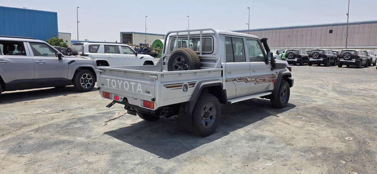 Toyota Land Cruiser Pick Up