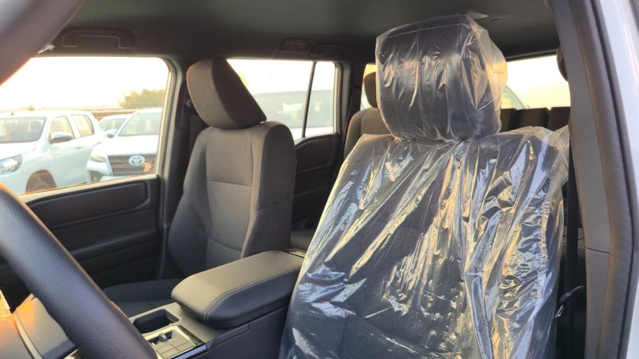 Toyota Land Cruiser TOYOTA LAND CRUISER PRADO 2.4 SUV 4WD 5 DOORS