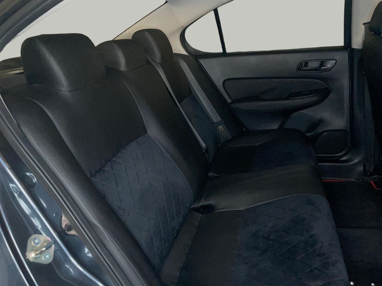 هوندا سيتي LX SPORT كارس24 هي سوق ضخم للسيارات المستعملة موثوق ومضمون ٪كارس24 هي سوق ضخم للسيارات المستعملة موثوق ومضمون