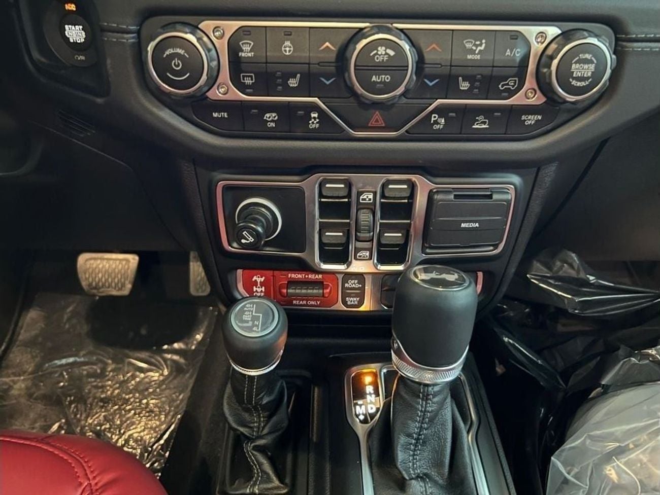 جيب رانجلر EXPORT PRICE  - RUBICON 392 6.4L V8