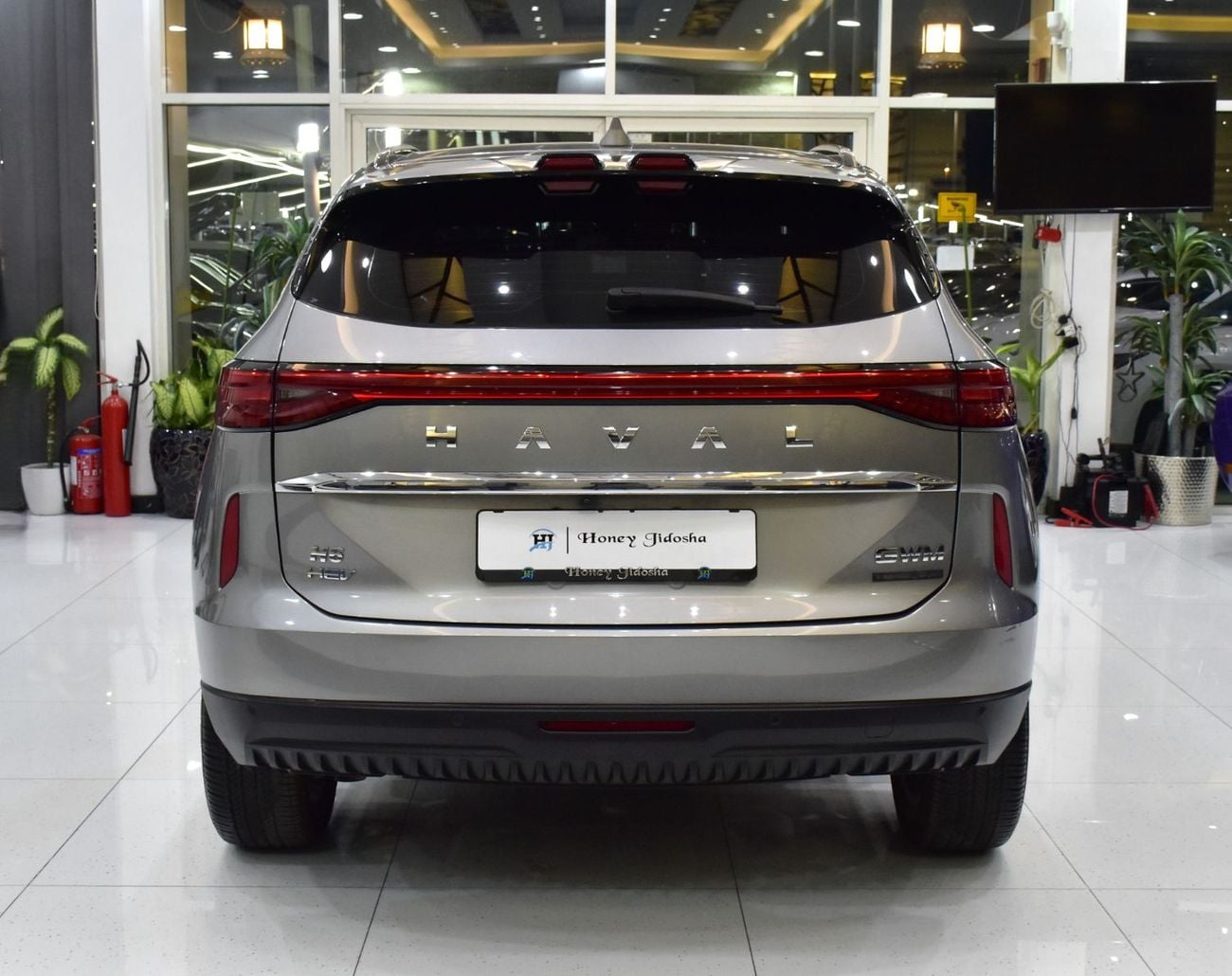 هافال H6 HEV PREMIUM EXCELLENT DEAL for our Haval H6 HEV ( 2024 Model ) in Silver Color GCC Specs