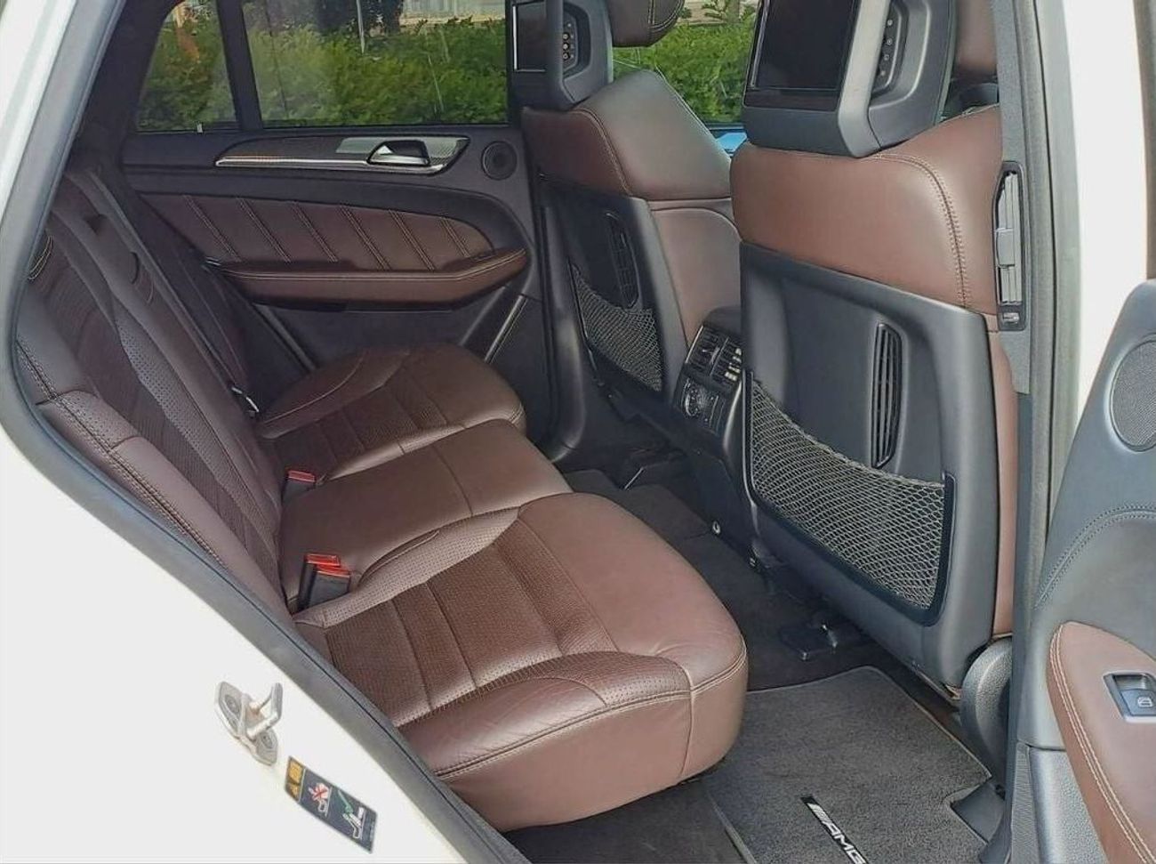 Mercedes-Benz GLE 63 S AMG MERCEDES BENZ GLE 63 S AMG | 2016 MODEL | GCC (2650X48 MONTHLY)