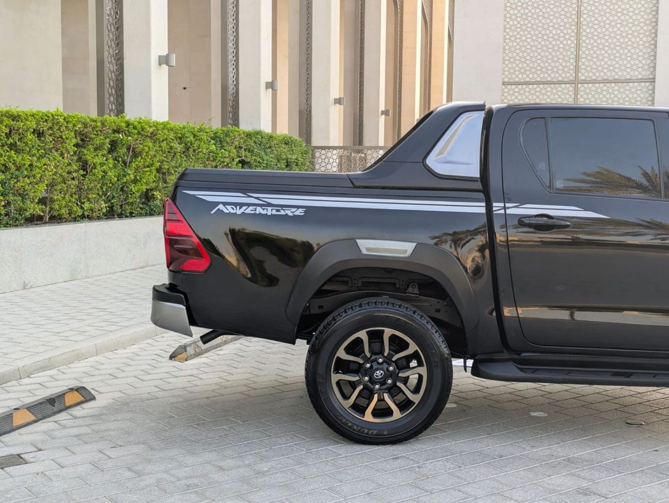 Toyota Hilux GLX 2018 Toyota Hilux Adventure GCC Specs Facelifted 2026 V4 2.7L Interior and Exterior Well-maintaind