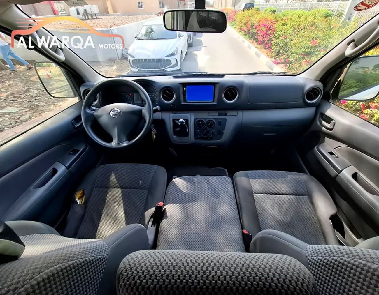 Nissan Urvan NISSAN URVAN NV350